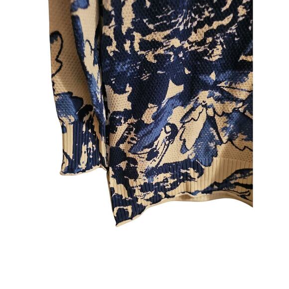 Soft Surroundings Marin blue white floral sweater sz medium new $99 - Picture 7 of 9